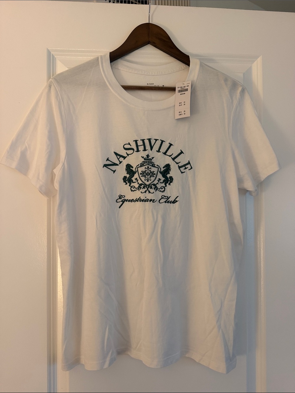 Abercrombie Soft AF Nashville Embroidered T-shirt NEW